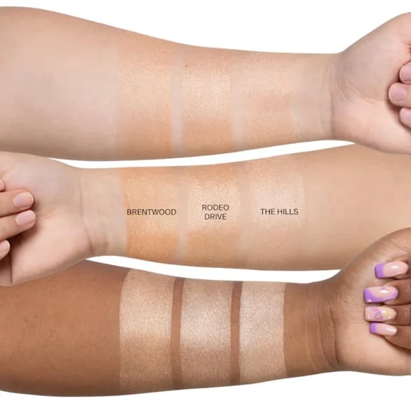 New! Ofra Shimmering Baked Highlighter in The Hills - Picture 4 of 7